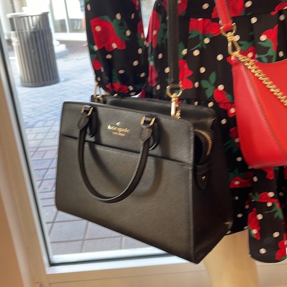 Kate Spade Madison Saffiano Leather Medium Satchel
COLOR:
Black 
NWT - Picture 12 of 16